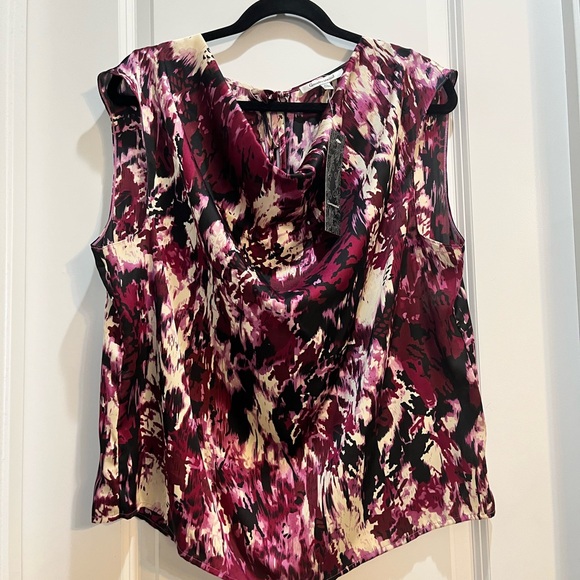 NWT Quintessential Purple/Berry Sleeveless Top XL Flowy Armpit To Armpit 23” - Picture 1 of 7